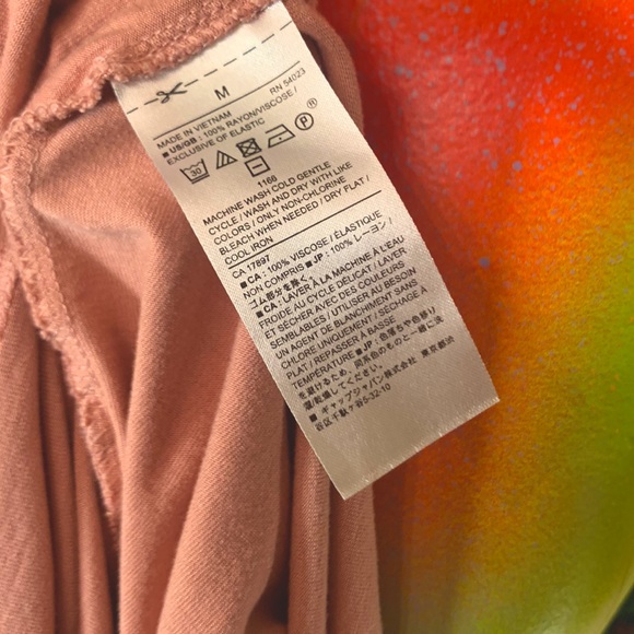 BANANA REPUBLIC Adore Top - Picture 11 of 11